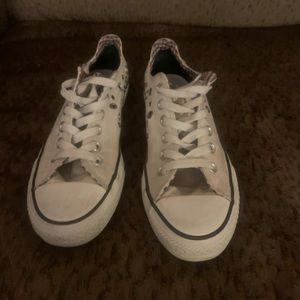 White Converse Chuck Taylor’s  Low Top Sneaks